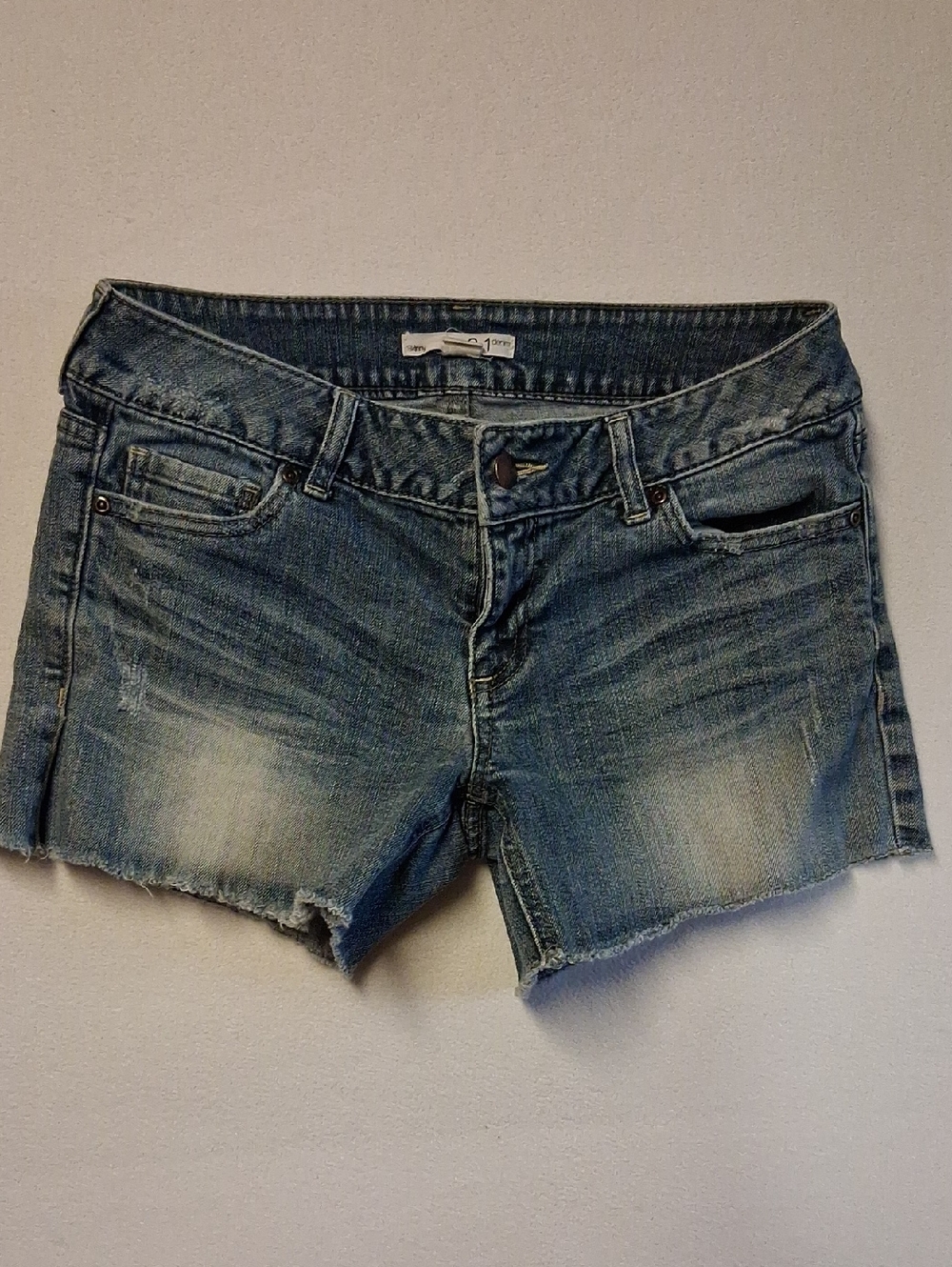 2.1 Denim Light Blue Distressed Cutoff Jean Shorts Size 29 Low Cut,belt Loops